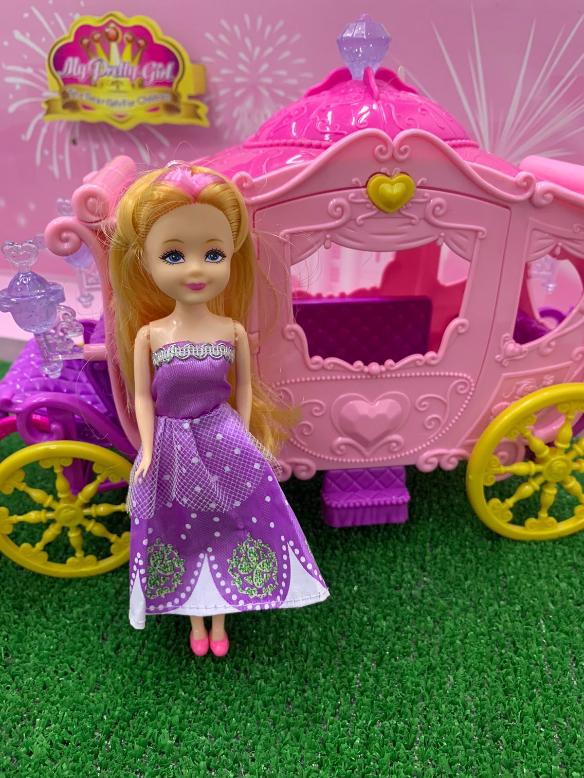 Miniatura 3 de Barbie carruaje🎠